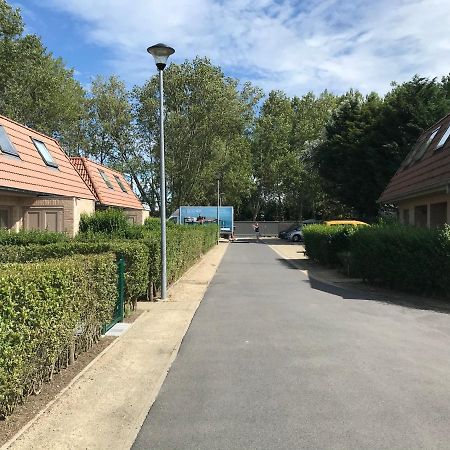 Vakantiehuisje De Panne Vlak Aan Plopsaland En De Zee エクステリア 写真