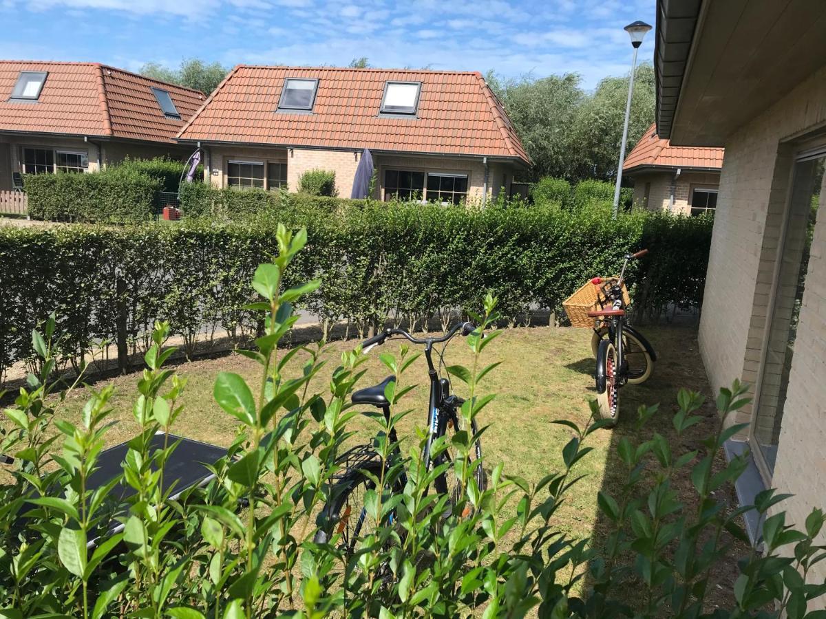 Vakantiehuisje De Panne Vlak Aan Plopsaland En De Zee エクステリア 写真