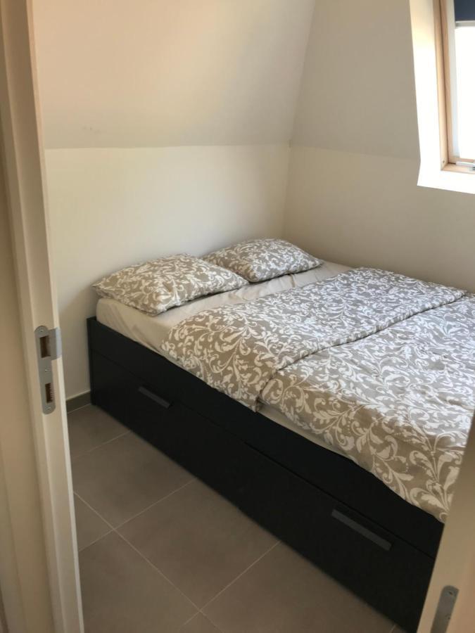 Vakantiehuisje De Panne Vlak Aan Plopsaland En De Zee エクステリア 写真